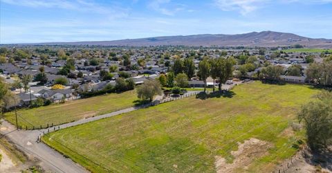 965 Westerlund Lane, Fernley, NV 89408 Photo