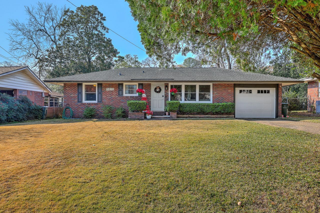 5813 Stewart Street Photo 6