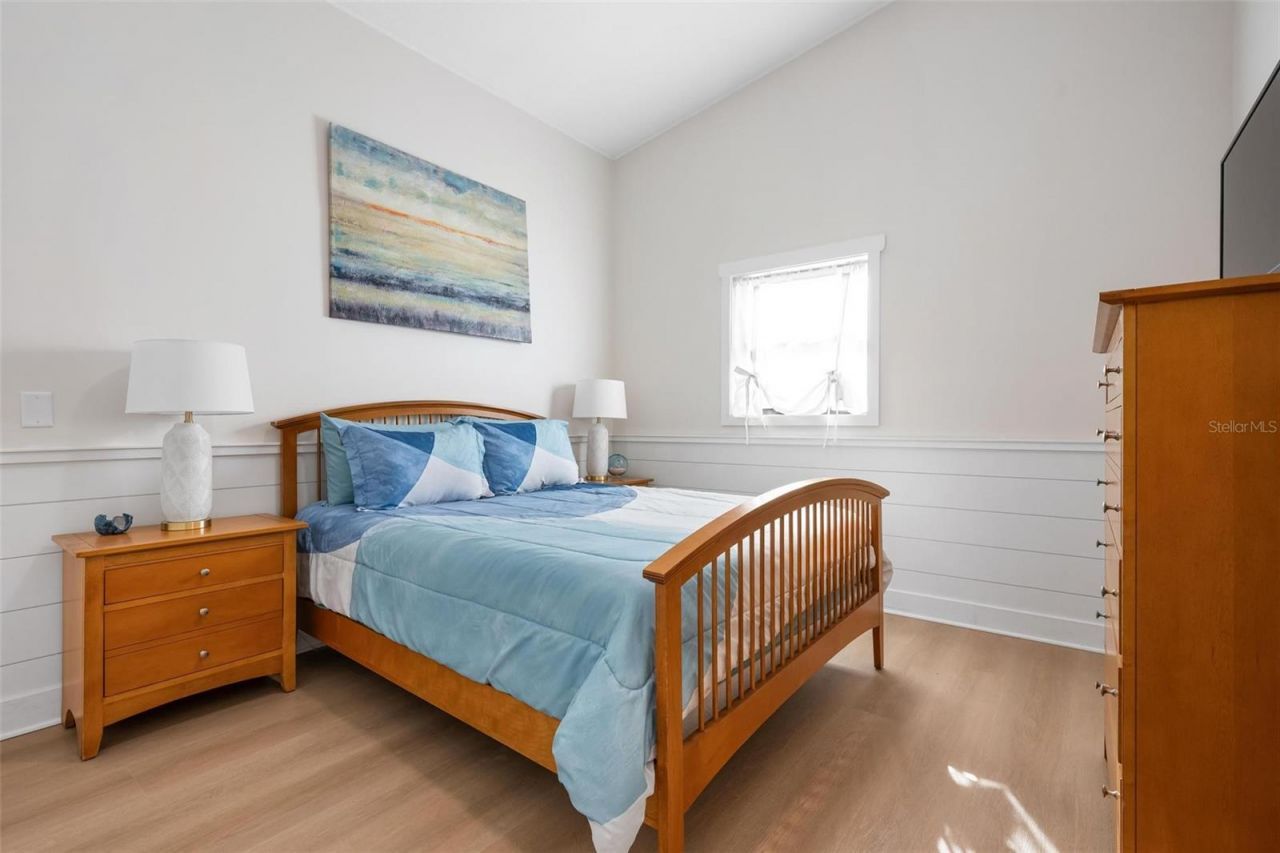 401 28th Street, Holmes Beach, FL 34217 Photo