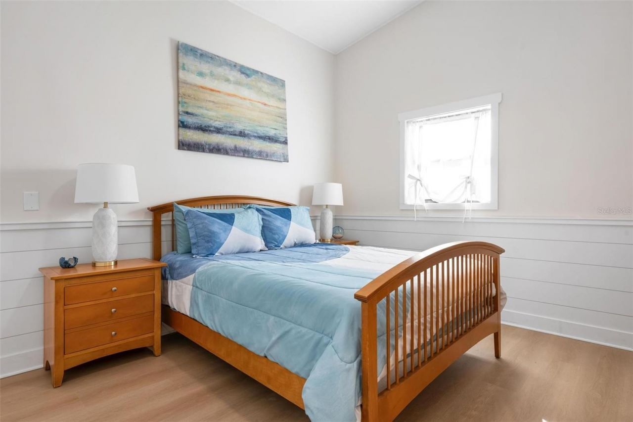 401 28th Street, Holmes Beach, FL 34217 Photo