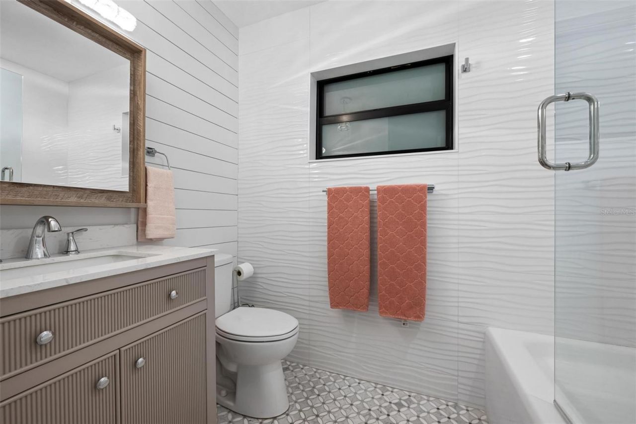 401 28th Street, Holmes Beach, FL 34217 Photo