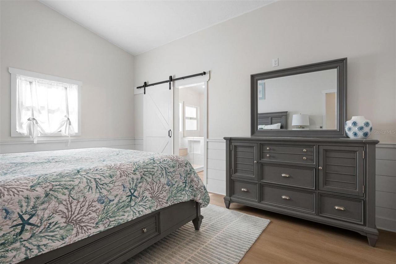 401 28th Street, Holmes Beach, FL 34217 Photo