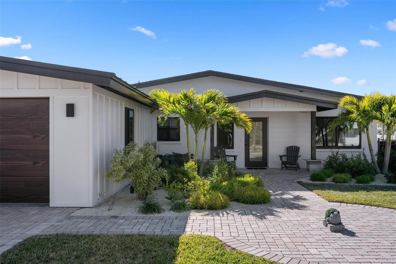 401 28th Street, Holmes Beach, FL 34217 Photo