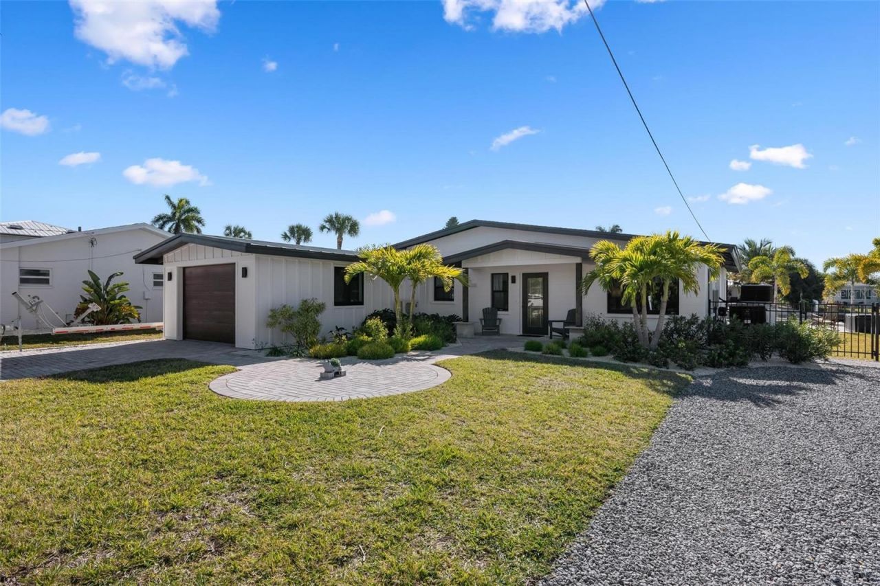 401 28th Street, Holmes Beach, FL 34217 Photo