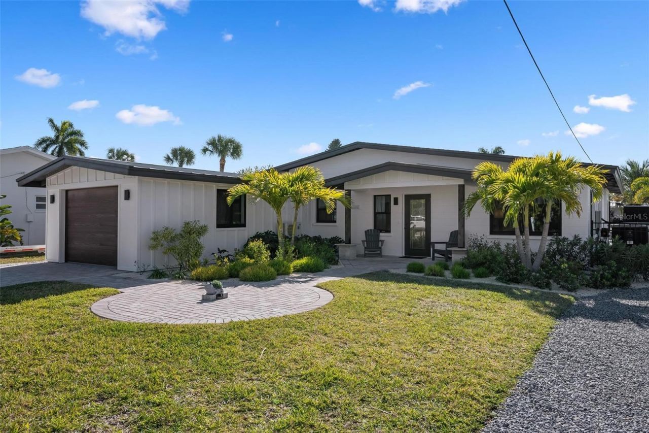401 28th Street, Holmes Beach, FL 34217 Photo
