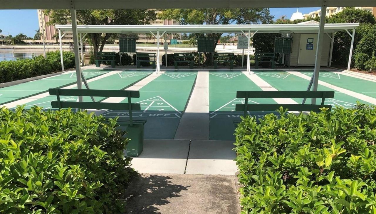 4550 Cove Circle, Unit 106, Saint Petersburg, FL 33708 Photo