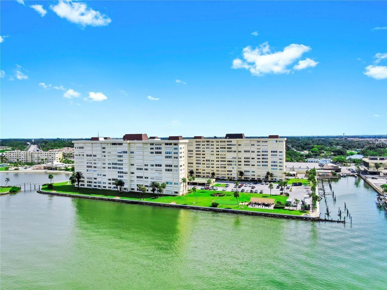 4550 Cove Circle, Unit 106, Saint Petersburg, FL 33708 Photo