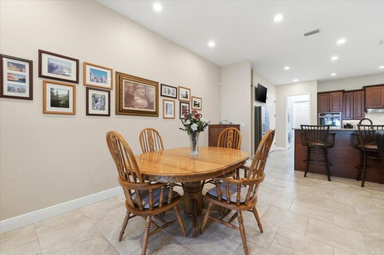 719 Teaberry Trail, Polk City, FL 33868 Photo