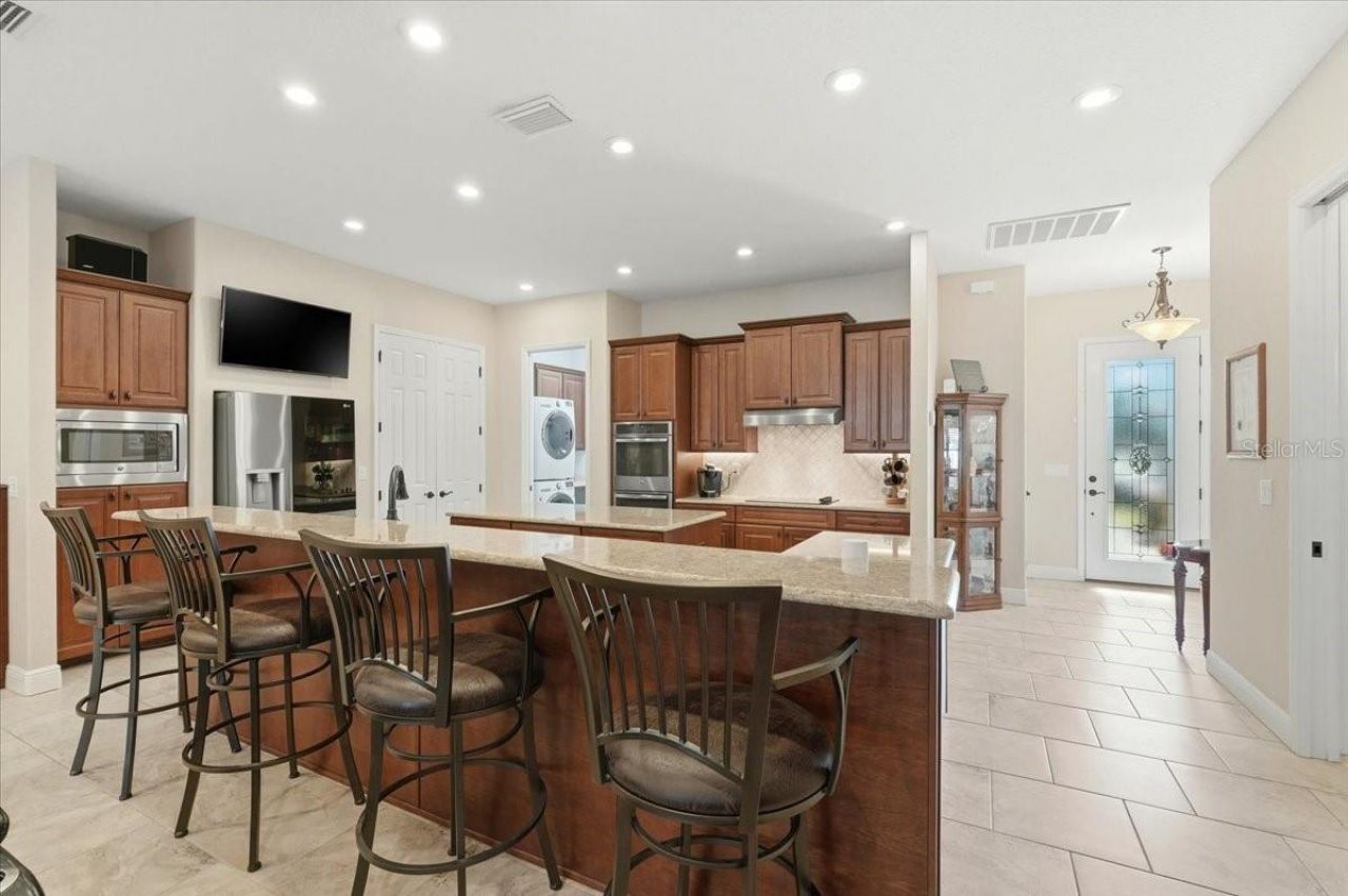 719 Teaberry Trail, Polk City, FL 33868 Photo