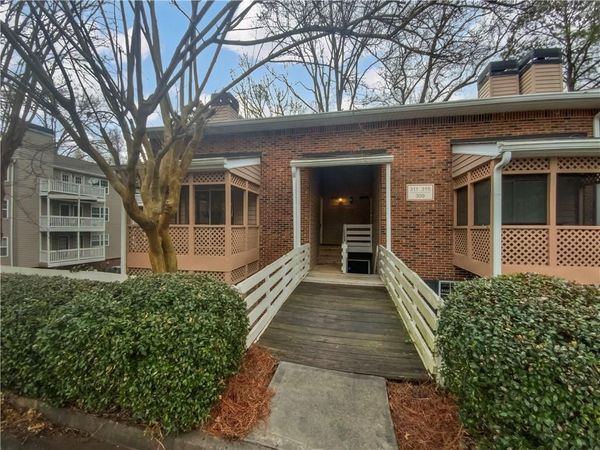 311 Quail Run, Roswell, GA 30076