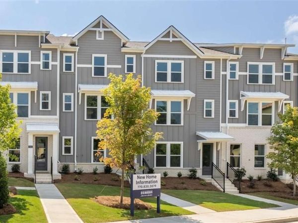 3616 Georgia Avenue, Unit 2011, Hapeville, GA 30354