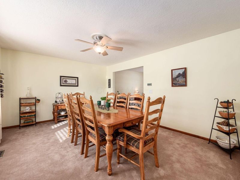 3266 Prairie Gardens Court, Hilliard, OH 43026 Photo 7