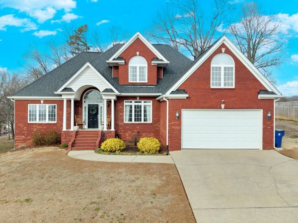 211 Clearview Circle, Cleveland, TN 37323