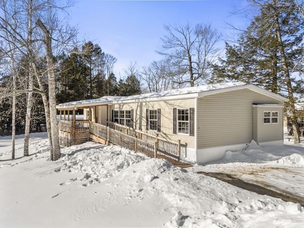 3 Haskell Circle, Topsham, ME 04086