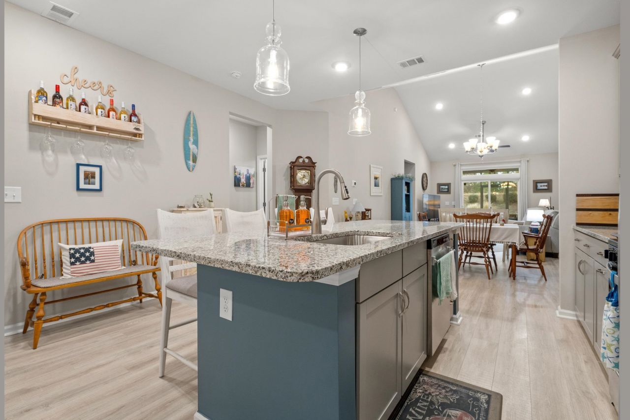 4061 Taranto Loop Photo 11