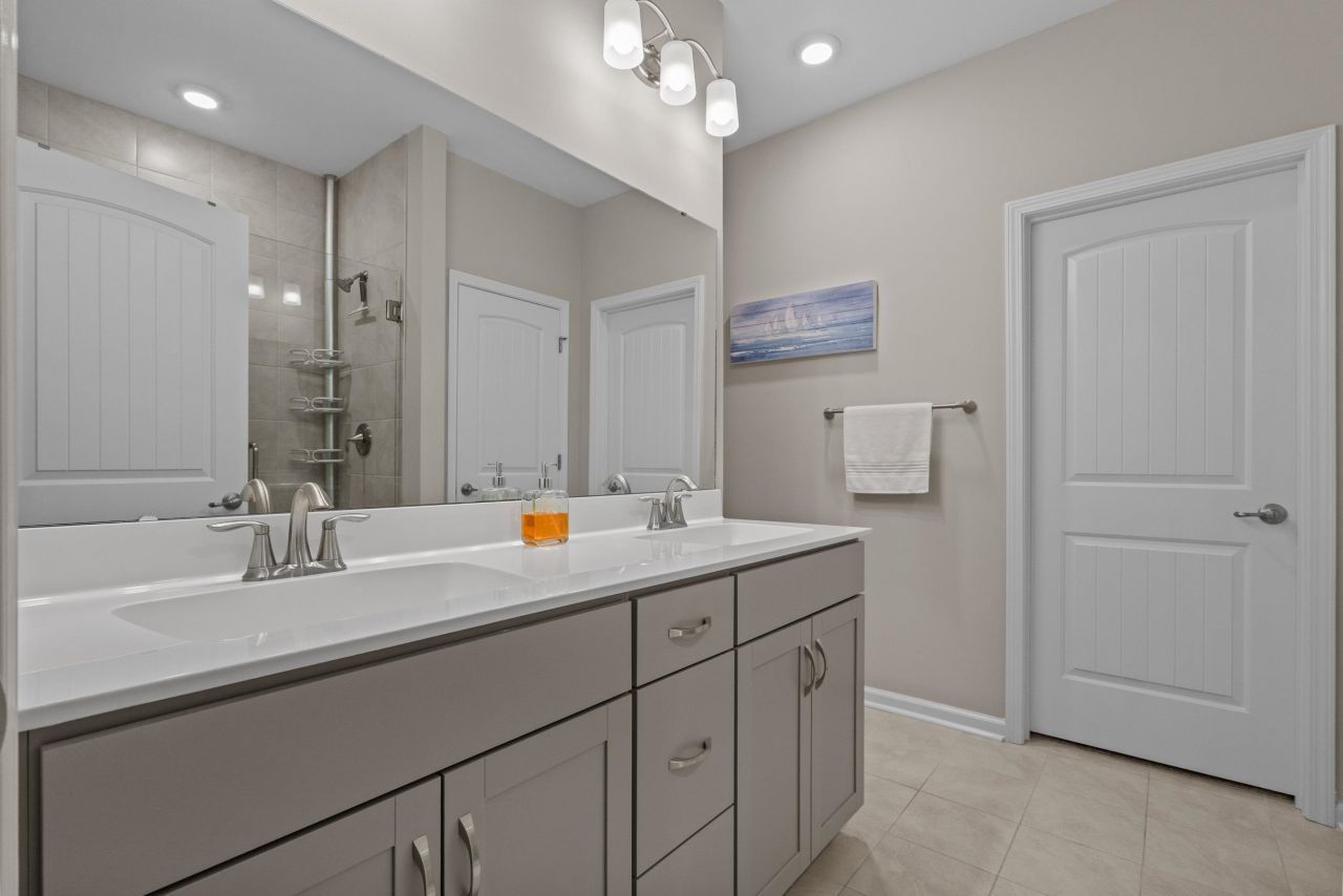 4061 Taranto Loop Photo 28