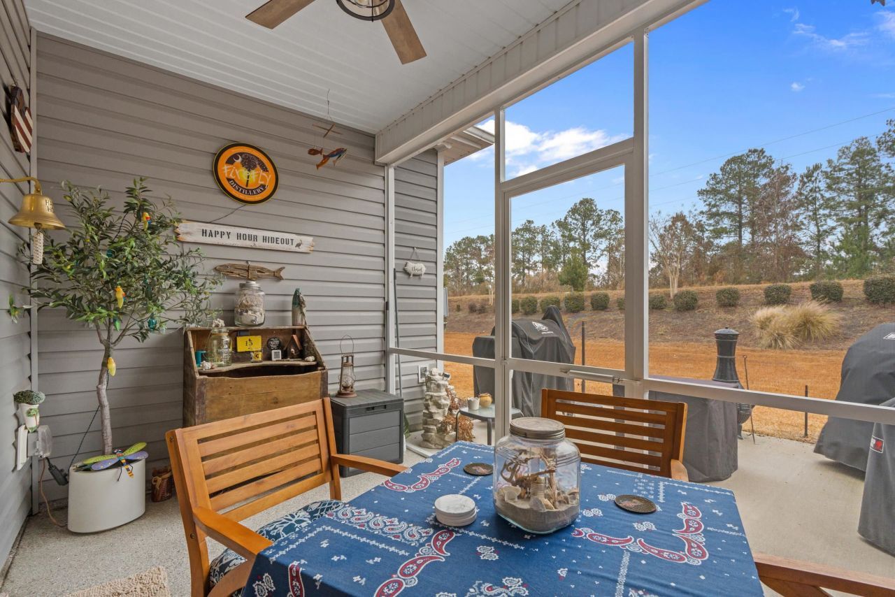 4061 Taranto Loop Photo 30