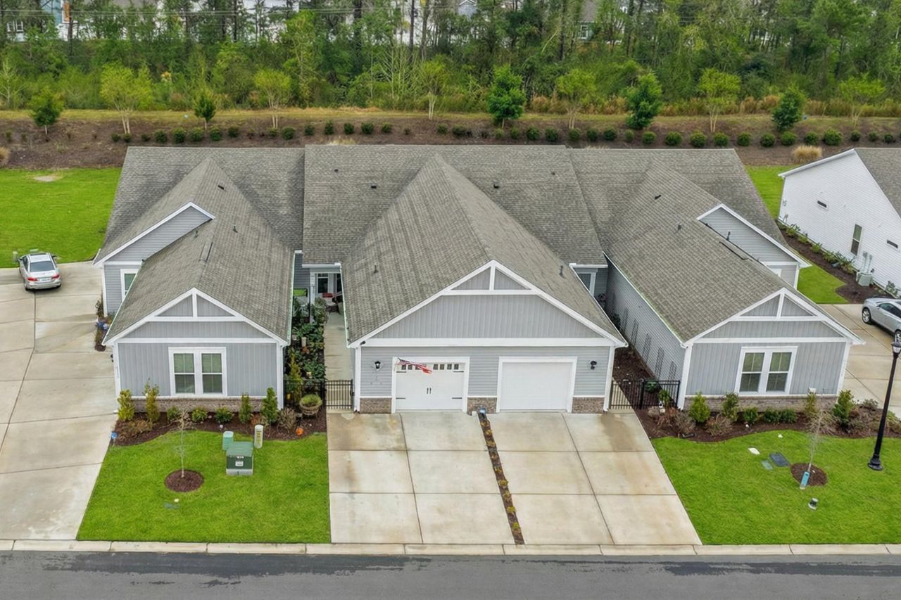 4061 Taranto Loop Photo 35