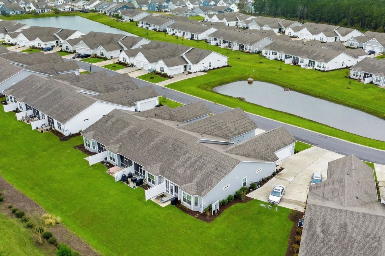 4061 Taranto Loop Photo 37