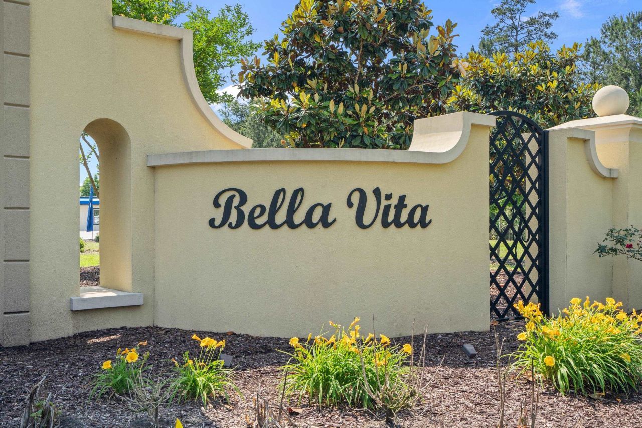 4061 Taranto Loop Photo 41