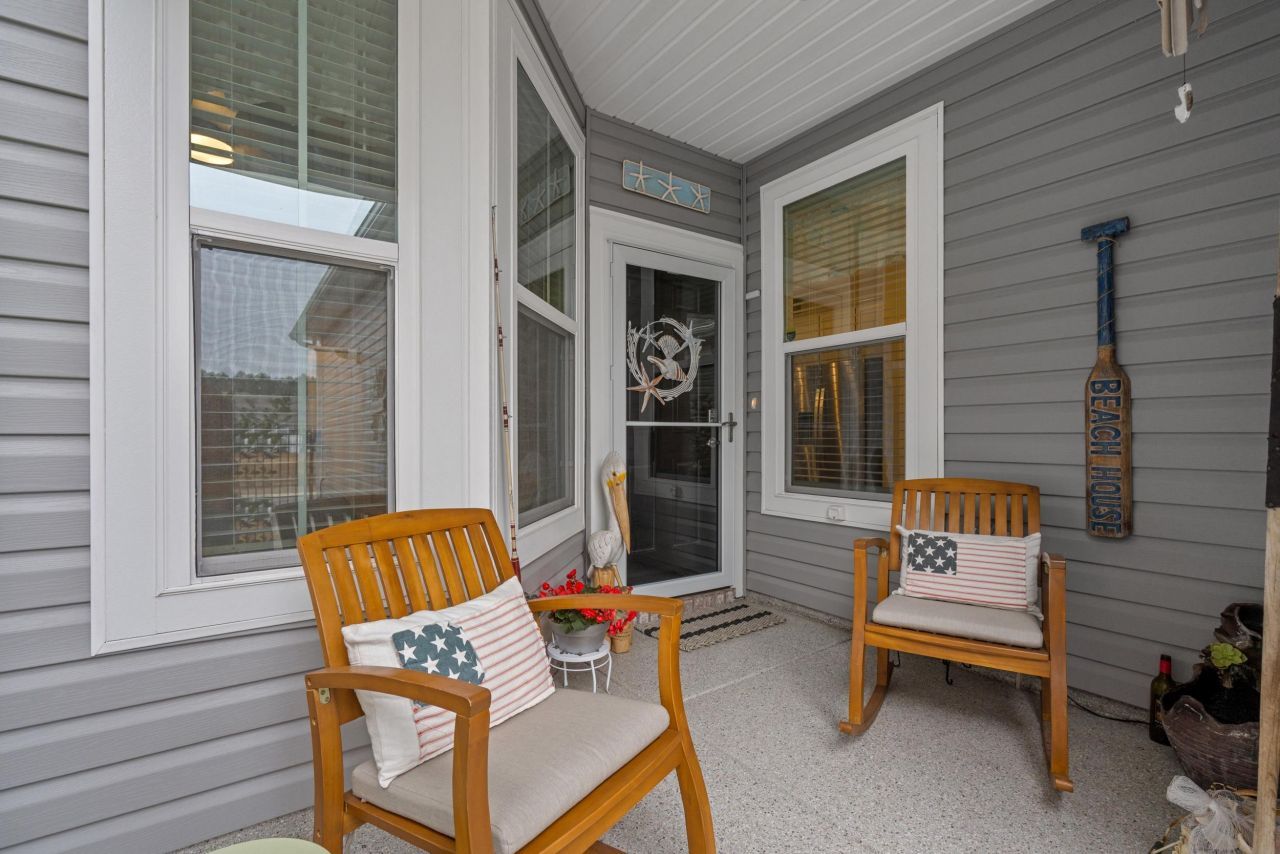 4061 Taranto Loop Photo 5