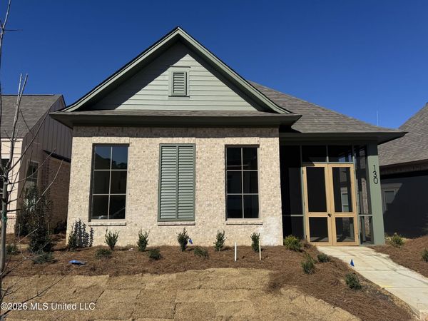 130 Water Street, Madison, MS 39110