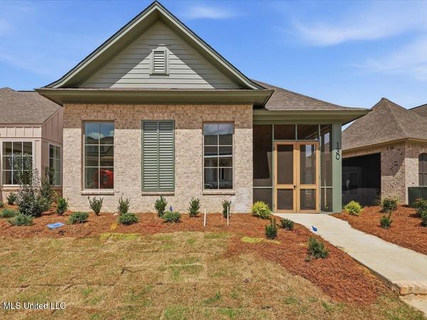 130 Water Street, Madison, MS 39110
