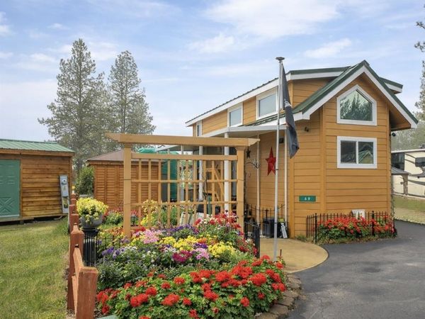 69 N Tall Pine Loop, Usk, WA 99180