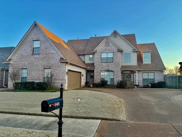 8491 RHIANNON DR SE, Unicorp/Memphis, TN 38125