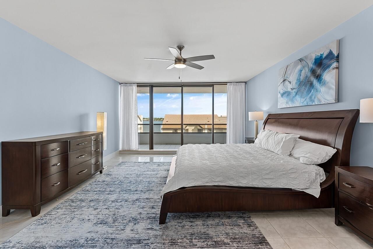 100 Lakeshore Drive, Unit 252, North Palm Beach, FL 33408 Photo