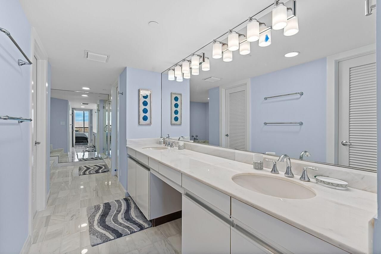 100 Lakeshore Drive, Unit 252, North Palm Beach, FL 33408 Photo