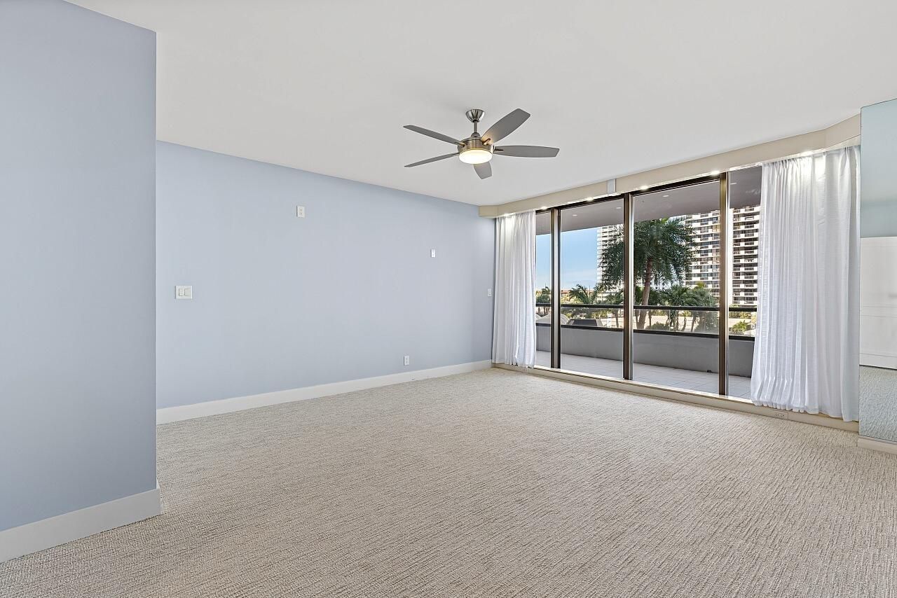 100 Lakeshore Drive, Unit 252, North Palm Beach, FL 33408 Photo