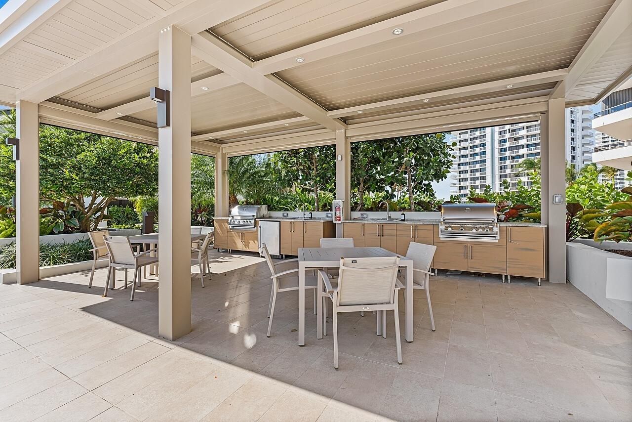 100 Lakeshore Drive, Unit 252, North Palm Beach, FL 33408 Photo