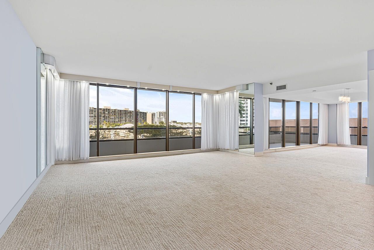 100 Lakeshore Drive, Unit 252, North Palm Beach, FL 33408 Photo