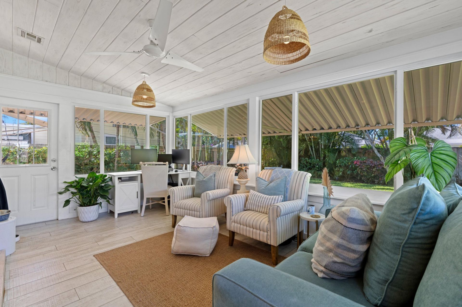 1517 N Palmway, Lake Worth Beach, FL 33460 Photo