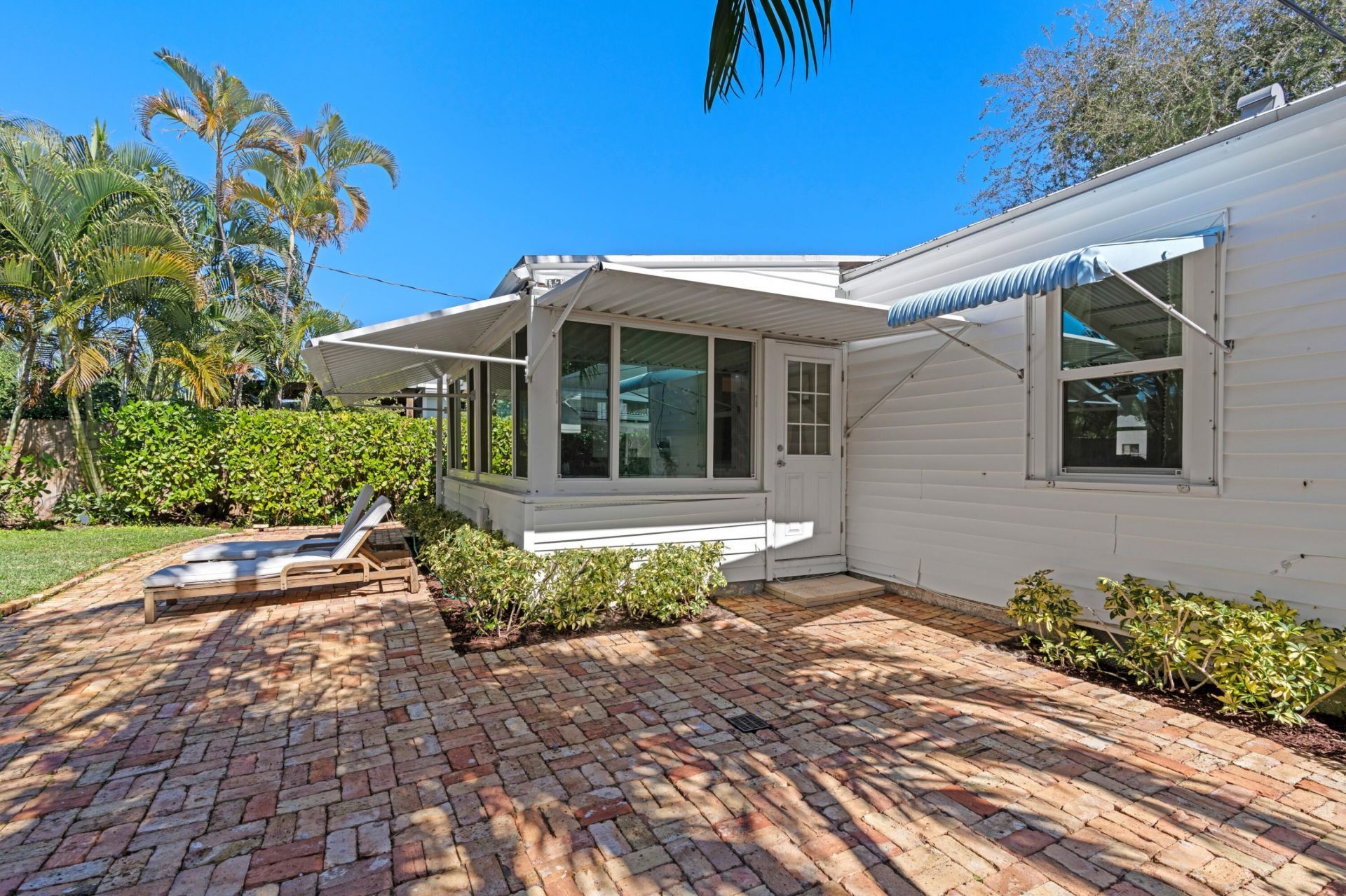 1517 N Palmway, Lake Worth Beach, FL 33460 Photo