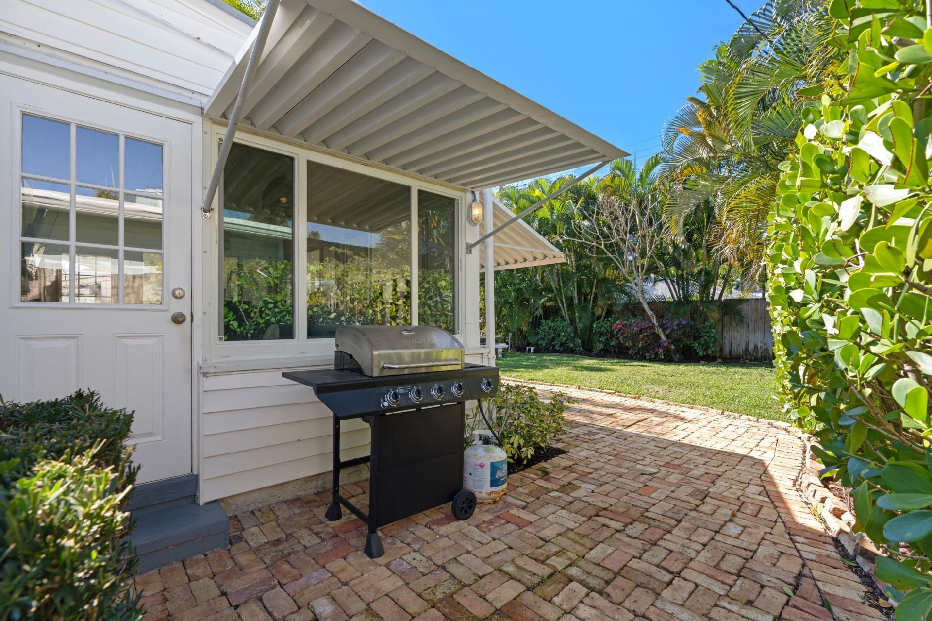 1517 N Palmway, Lake Worth Beach, FL 33460 Photo