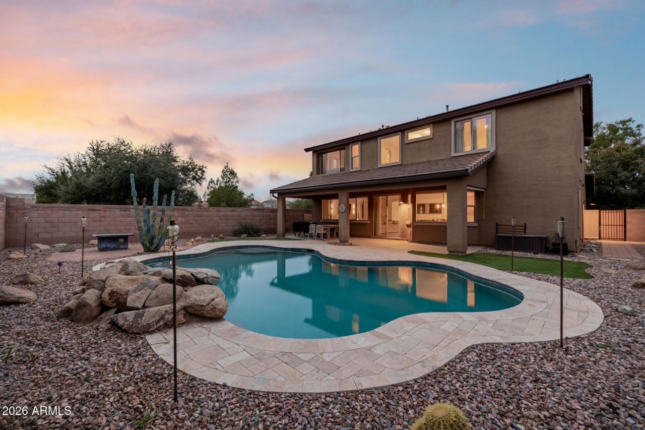 1261 E Redwood Drive, Chandler, AZ 85286 Main Photo