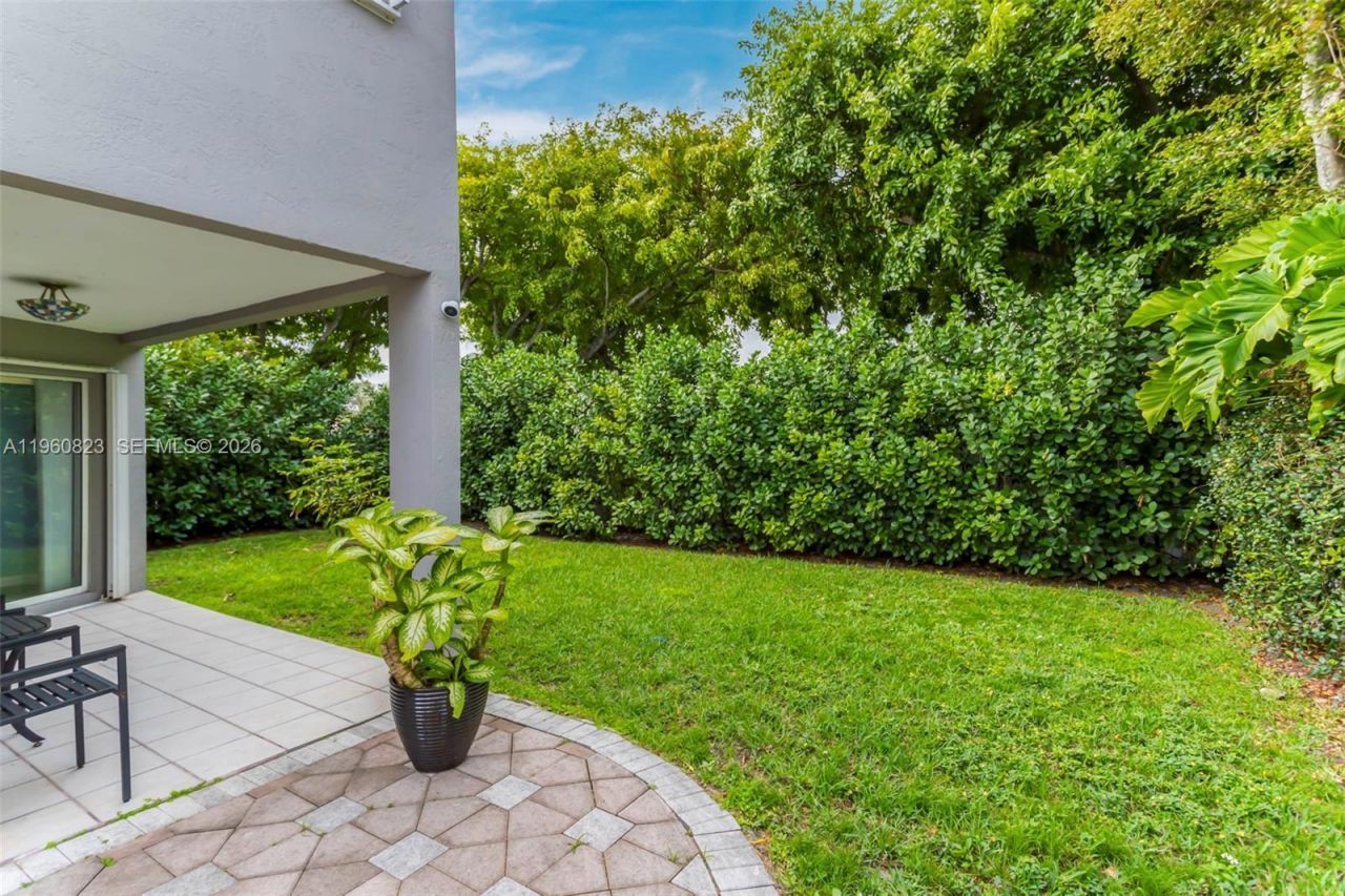 11351 SW 63rd Ter, Miami, FL 33173 Photo