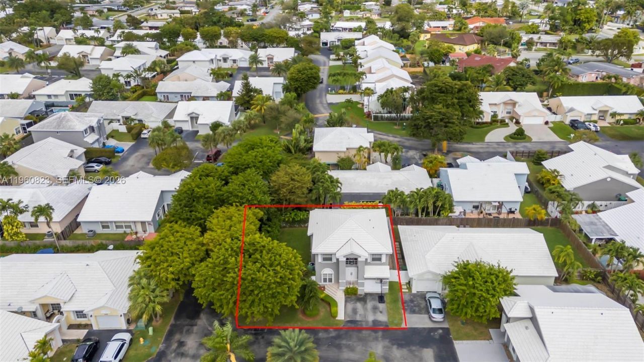 11351 SW 63rd Ter, Miami, FL 33173 Photo