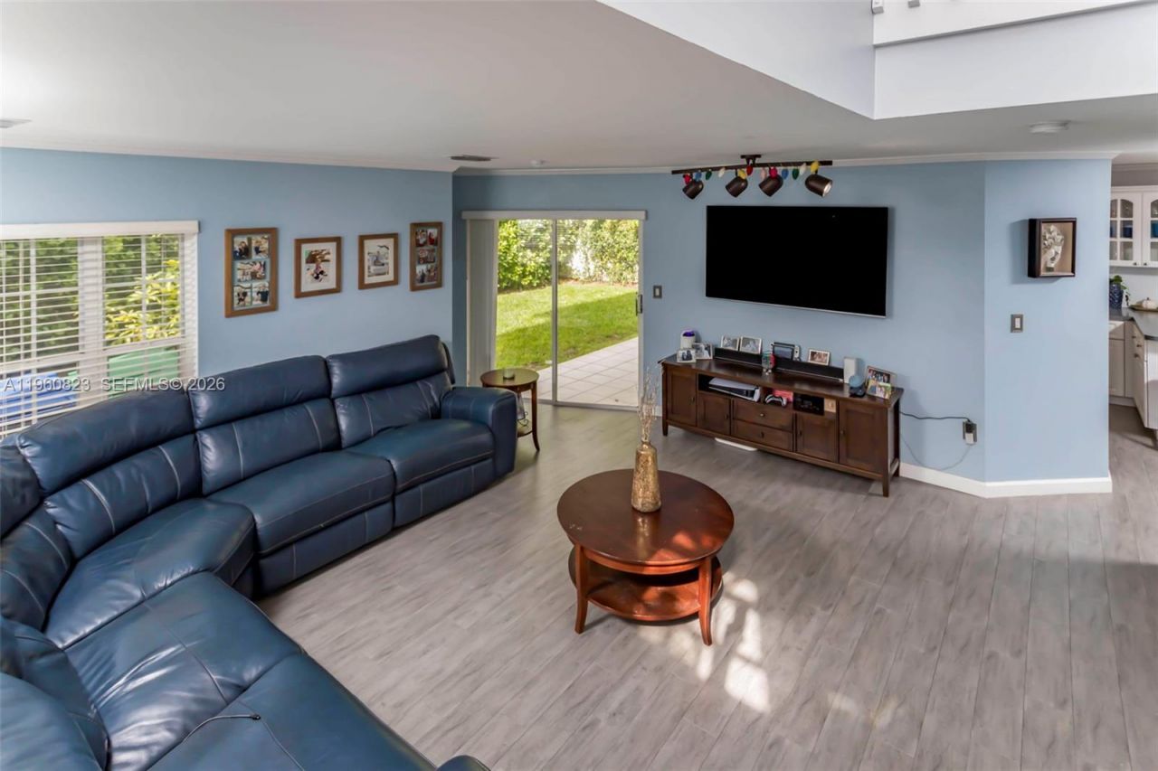 11351 SW 63rd Ter, Miami, FL 33173 Photo