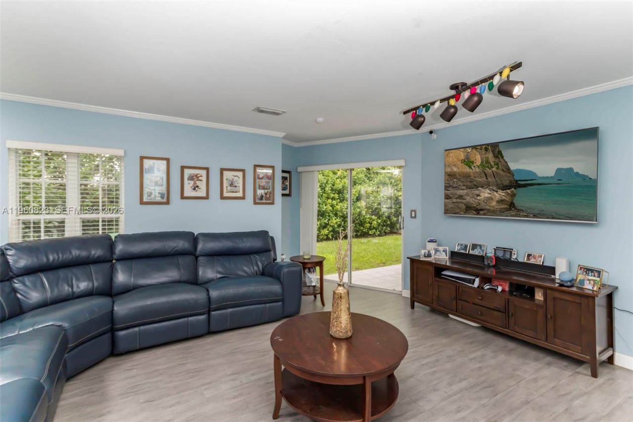 11351 SW 63rd Ter, Miami, FL 33173 Photo