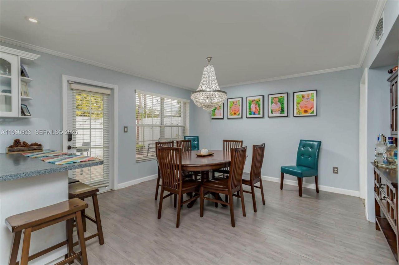 11351 SW 63rd Ter, Miami, FL 33173 Photo