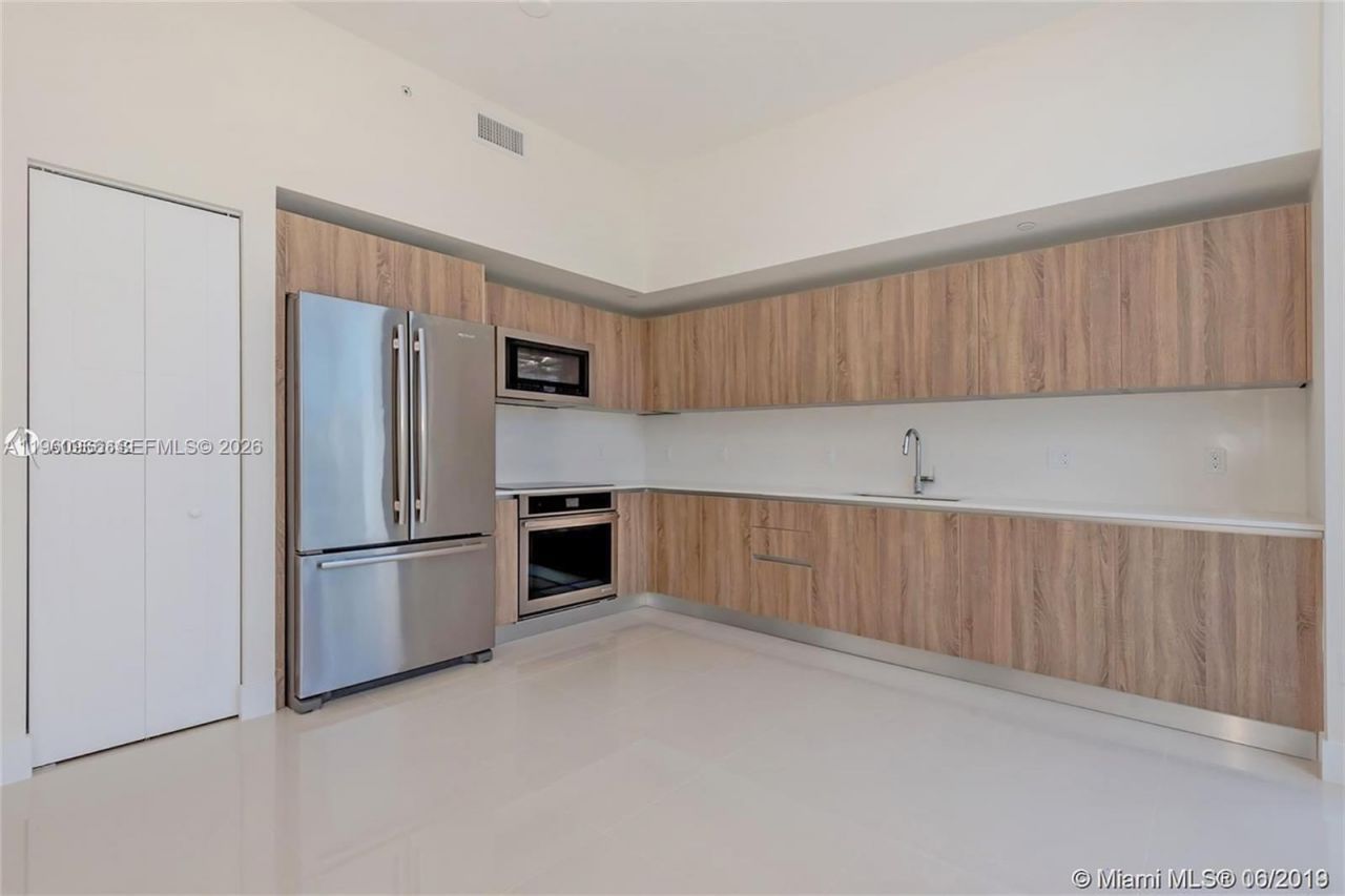 2960 NE 207th St , Unit TS-102, Aventura, FL 33180 Photo