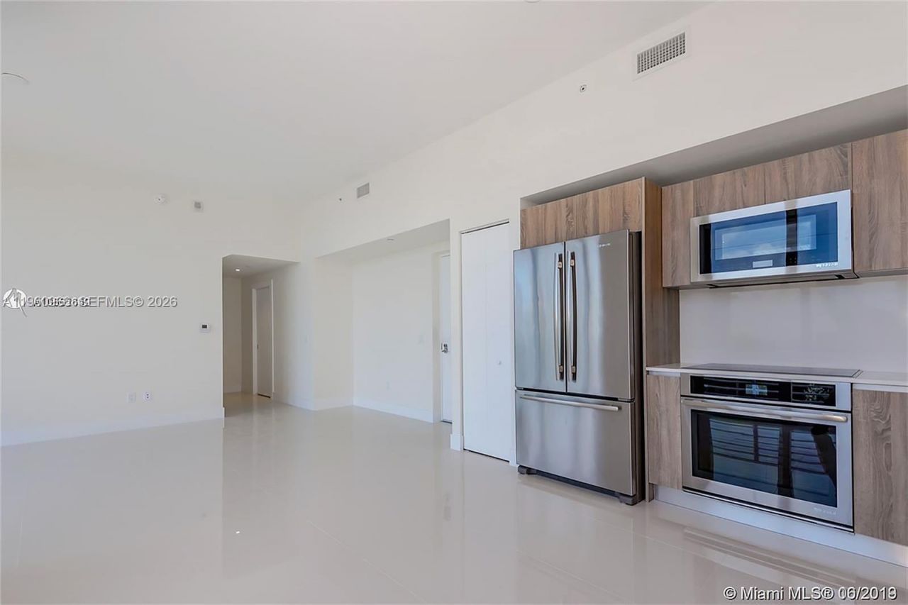 2960 NE 207th St , Unit TS-102, Aventura, FL 33180 Photo