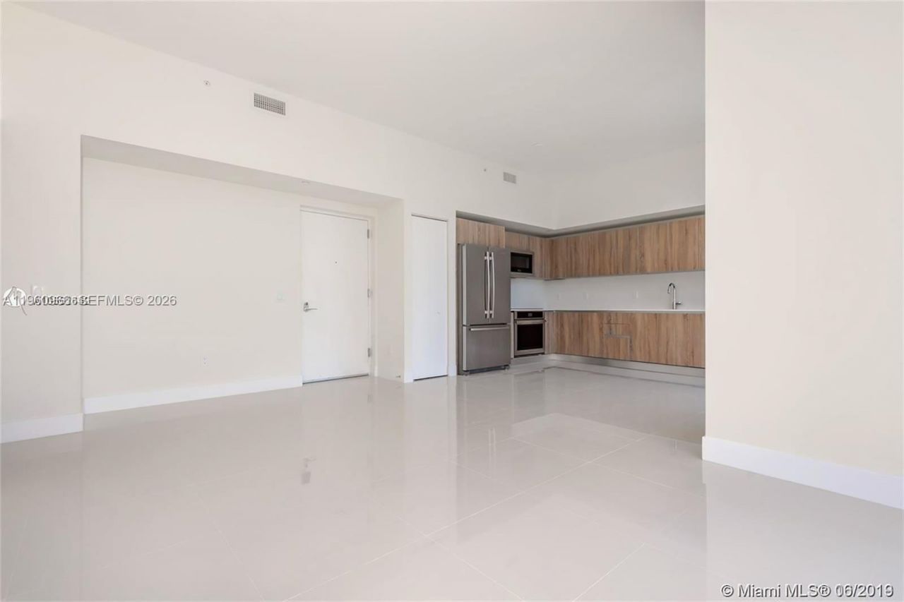 2960 NE 207th St , Unit TS-102, Aventura, FL 33180 Photo