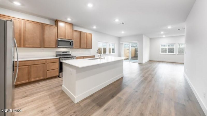 4290 White Feather Way, Sparks, NV 89436 Photo