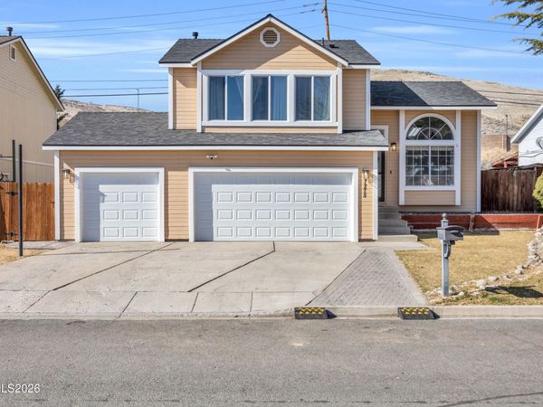7275 Lindsey Lane, Sparks, NV 89436