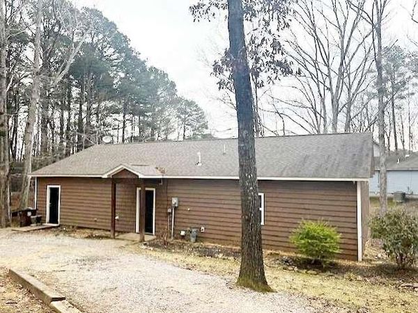 400 Mountain Leader, Tupelo, MS 38804