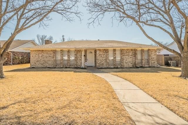 876 Dogwood Trail, Lancaster, TX 75146 Main Photo